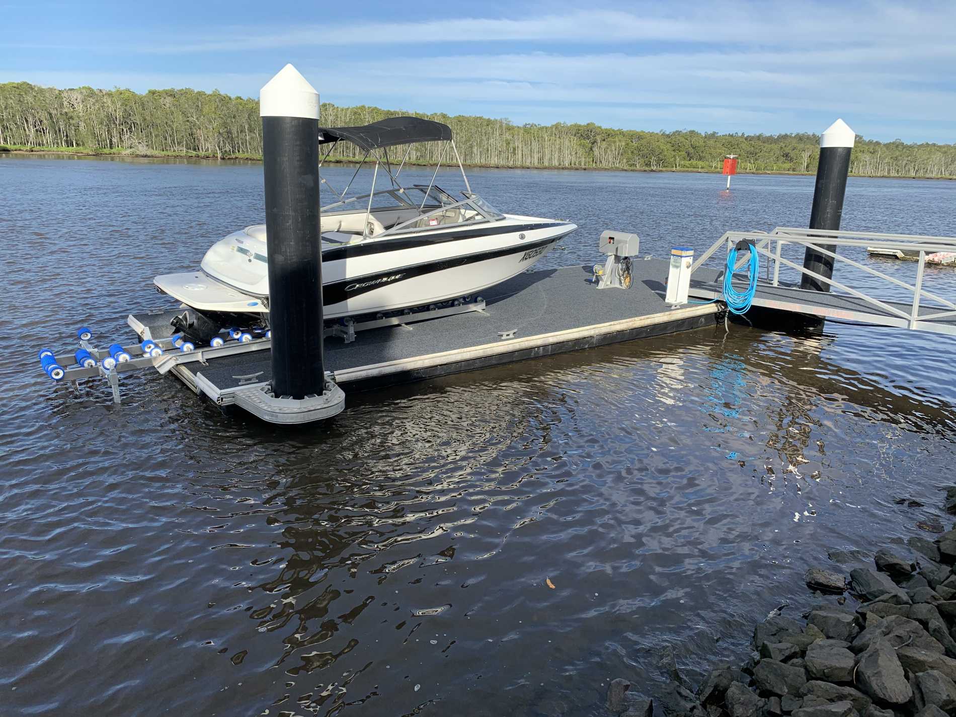 10 Things You Didn't Know About Pontoon Docks